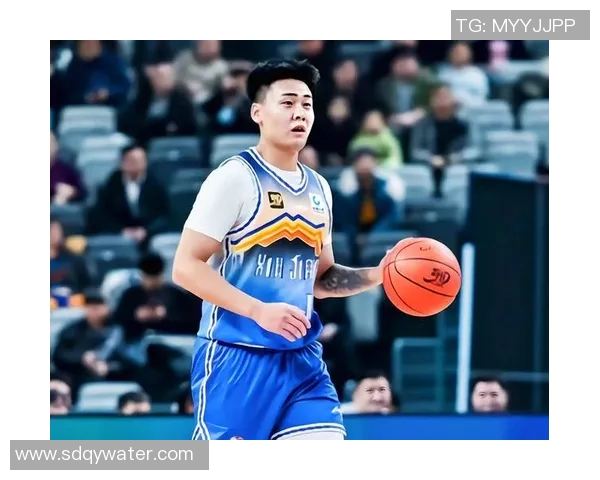 CBA精彩对决山东队与新疆队全场回放带你重温比赛精彩瞬间